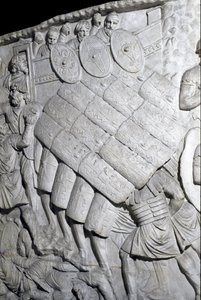 Romersk konst: "" angrepp av romarna under första kriget"" Form från 1862 som återger basrelieferna av kolonnen Trajanus (kolonn Trajanus) (Colonna Traiana) i Rom byggd under kejsar Trajanus (53-117) regeringstid. (låg lättnad) av Roman