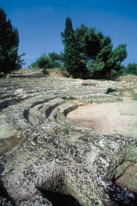 Romerska rester av Pollentia, detalj av amfiteatern, Alcudia, Mallorca, Spanien av Roman