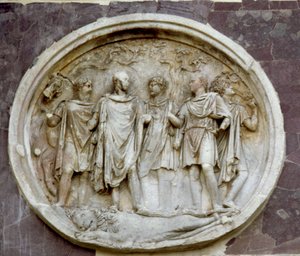Roundel föreställande Hadrianus, från Konstantins båge (marmor)