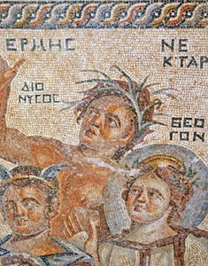 Hermes presenterar Dionysos-barnet för honom. Detalj av Hermes, nektar och teogen, Aions hus, Paphos, mosaik på Cypern. av Roman