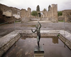 Utsikt över Casa del Fauno (faunens hus) av Roman