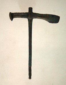 Yxa, hittad vid Bebra (koppar) av Roman Roman
