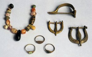 Ringar, spännen och fibulae, Masada (blandade media) av Roman Roman