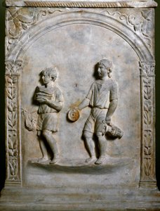 Romersk konst: gravaltare visar två tjänare som bär föremål för offer. Låg lättnad. Rom, Museo Nazionale Romano av Roman Roman