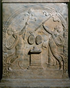 Romersk konst: begravningsaltare som representerar två dansande menader. Låg lättnad. Rom, Museo Nazionale Romano av Roman Roman