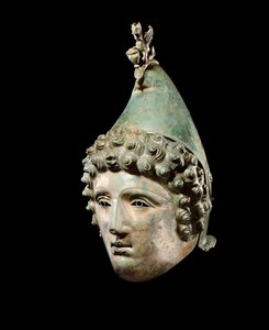 Crosby Garrett-hjälmen, sent 1:a-2:a århundradet e.Kr. (brons) (se även 871728-34, 482018, 396169 & 413094) av Roman Roman