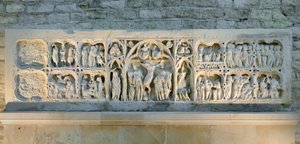 Romansk konst: altartavla som representerar olika scener av evangeliet av Romanesque