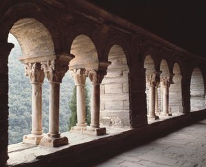 Utsikt över Priory av Romanesque