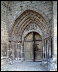Utsikt över kyrkan av Romanesque