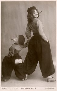 Gertie Millar, brittisk skådespelerska och sångerska, c1906. av Rotary Photo