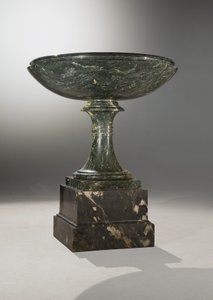 Vas, c.1830-40 av Russian School
