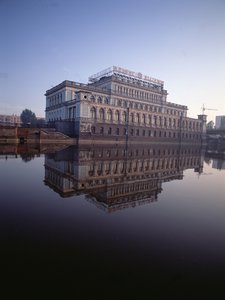 Utsikt över Gamla Börsen av Russian School