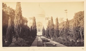 Agra; Taj sett från fontänen av Samuel Bourne