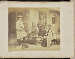 Darjeeling; grupp bhutiaer av Samuel Bourne