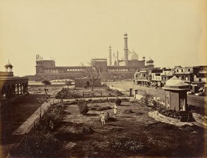 Delhi; Jumma Musjid, från norr av Samuel Bourne