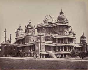Lucknow. Kaiserpasset och vy från sydost av Samuel Bourne