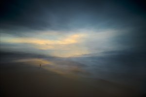 Misty Beach – Ensamhet