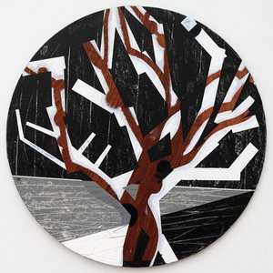 Twixt Heaven & Earth IV-B (akryl på cirkulär skiva) av Sara Hayward