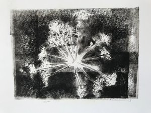 Sidhel E, 2020, (Monoprint) av Sarah Thompson-Engels