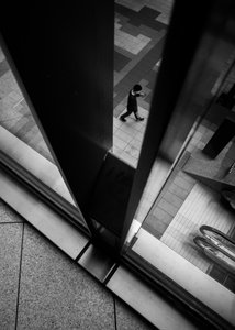 City Walker i ram av Satoshi Hata