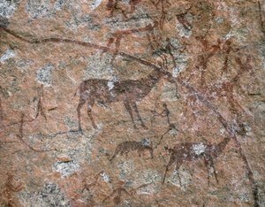 AFRIKANSK KONST: Klippmålning vid Ngomo Carera i Domboshawa Range, 20 miles nordost om... (fresco) av School African