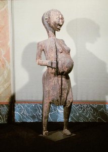 Staty av en gravid kvinna (trä)