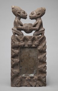 ヨルバ ミラーケース (木)スウェーデン製 av School African