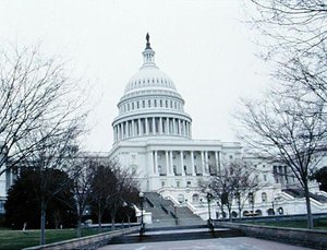 Capitol Hill, byggdes först 1793 (foto) av School American