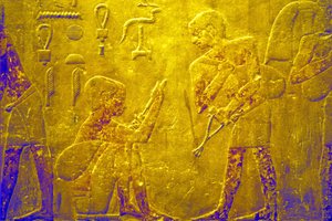 Forntida Egypten, Väggsnideri/målning, Mastaba/Tomb of Ti, Saqqara, 5:e dynastin, Handel med varor på marknad (foto) av School Egyptian
