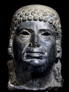 Chef för Cleopatra III, basaltskulptur. Egyptisk civilisation, ptolemaisk period, 2:a århundradet f.Kr.