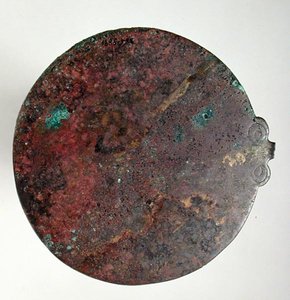 Spegel, från grav I (b) vid Nymphaeum på Krim (brons)