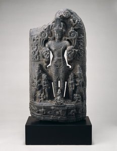 Surya, c. 1000-talet (svart klorit) av School Indian