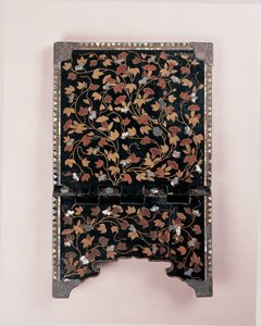Momoyama Period Kristna fällbara missalställ, sent 1500-tal - tidigt 1600-tal (lack) (se även 622457) av Japanese School