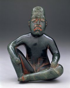 Sittande figur med upphöjt knä, Highland Olmec, San Martin Texmelucan