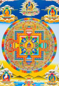 Akshobhya Mandala, skildrar den oförstörbara Buddha som Bhumi Sparsa Mudra med jorden som vittnar om hans upplysning (gouache på tyg)