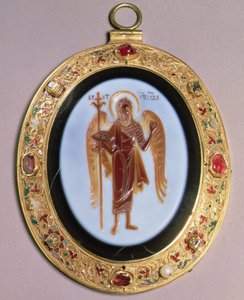 Panagia, snidad sardonyx monterad i guld satt med pärlor och juveler med filigran- och emaljdekor, Moskva, mitten av 1500-talet (sardonyx, guld, ädelstenar och emalj) av School Russian