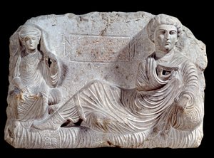 Begravningsrelief i kalksten av Taime och hans fru. från Palmyra. 200 e.Kr. Paris, Louvren