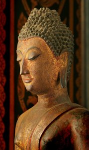 Lanna Sukhthaya Style Buddha (brons)