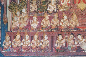 Muralmålningar i Buddhaisawan-kapellet som skildrar firandet av det kungliga bröllopet mellan Bodhisattvas föräldrar, kung Suddhodana av Sakya-klanen och prinsessan Mahamaya av School Thai