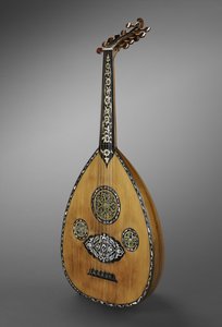 Lute, osmannisk, slutningen af det 19.-begyndelsen af det 20. århundrede (træ, ibenholt, elfenben og perlemor-indlæg) svensk
