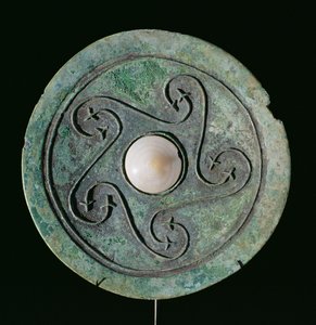 Mirror, Dongson Culture c.200 BC-200 AD, Vietnam (brons)