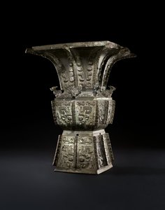 Rituellt vinkärl, Fangzun (brons)