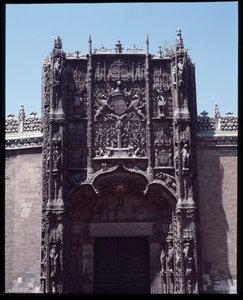 Gotisk konst Isabelin: Fasad av St. Gregory College (St. Gregory) 1488-1496 Valladolid, Spanien (Gotisk konst: Vy över Fasaden av St. Gregory College (St. Gregory) Valladolid Spanien av Spanish School