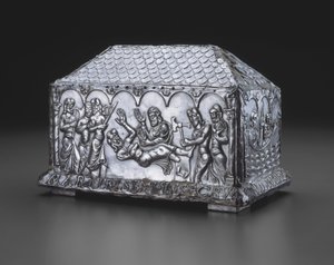 Relikvieskrin av Saints Adrian och Natalia, ca 1150 (silver & ekkärna) av Spanish School