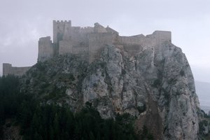 Utsikt över slottet Loarre, byggt 1000-1200-talet av Spanish School
