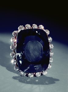 Logan-broschen (safir och diamant)