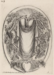 Kartusch i form av ett draperi upphängt från en cypress flankerad av skelett, 1647. av Stefano della Bella