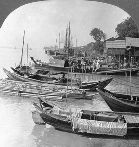 Tittar uppför Irrawaddyfloden, Rangoon, Burma, 1908