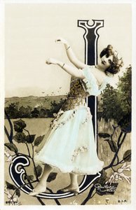 J: Lucette De Berny, konstnär från Belle Epoque - Alfabet i vykort av Studio Reutlinger