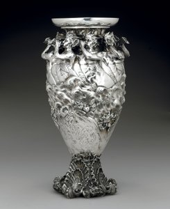Ogden Goelet och James Gordon Bennett Cup: en yachting trofévas av Studios Tiffany